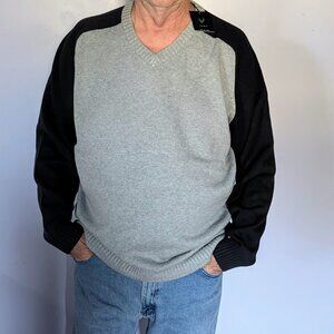 Premium Knit V-Neck Sweater – VESI SPORTSWEAR | Size XXL